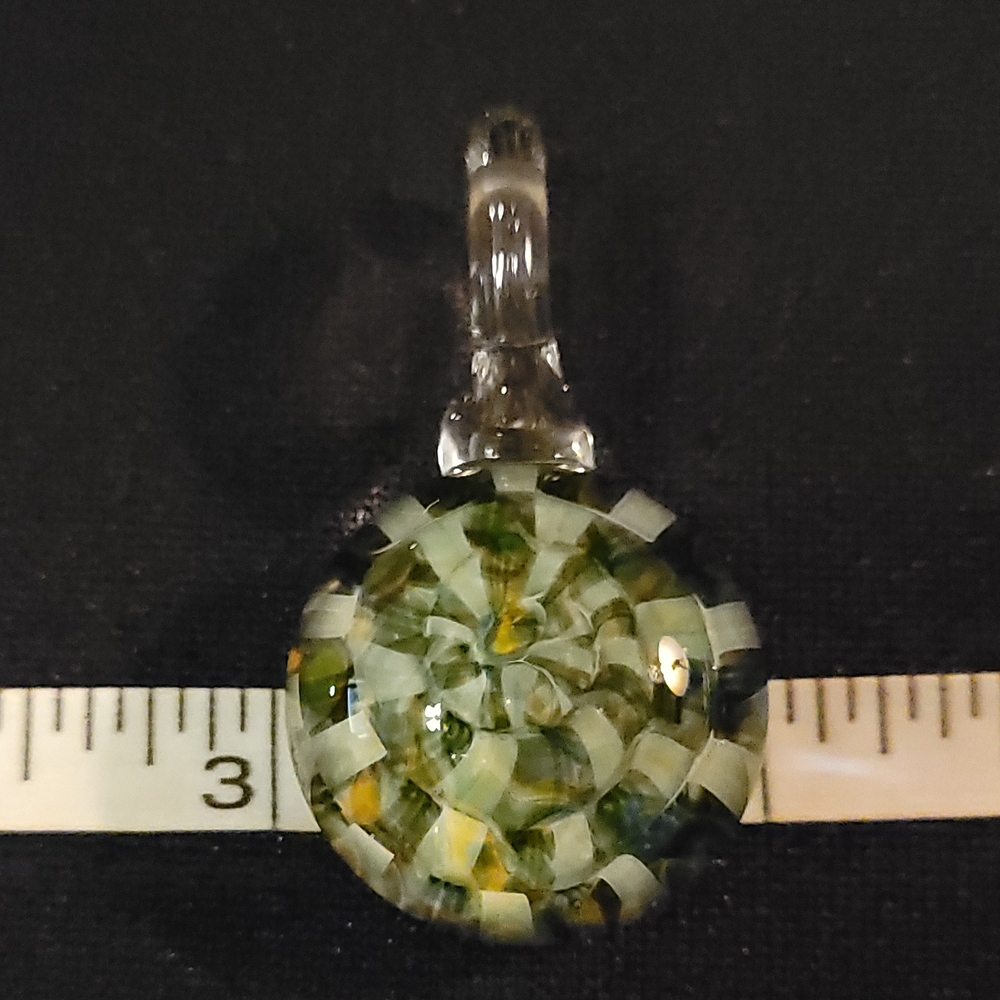 Elegant Green Glass Pendant